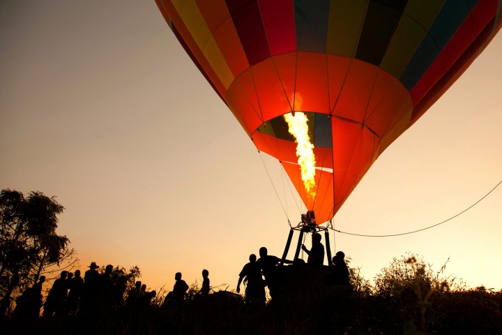 What could be more romantic than a hot air balloon ride Valentines Day in Buenos Aires