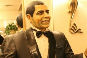 Carlos Gardel Statue